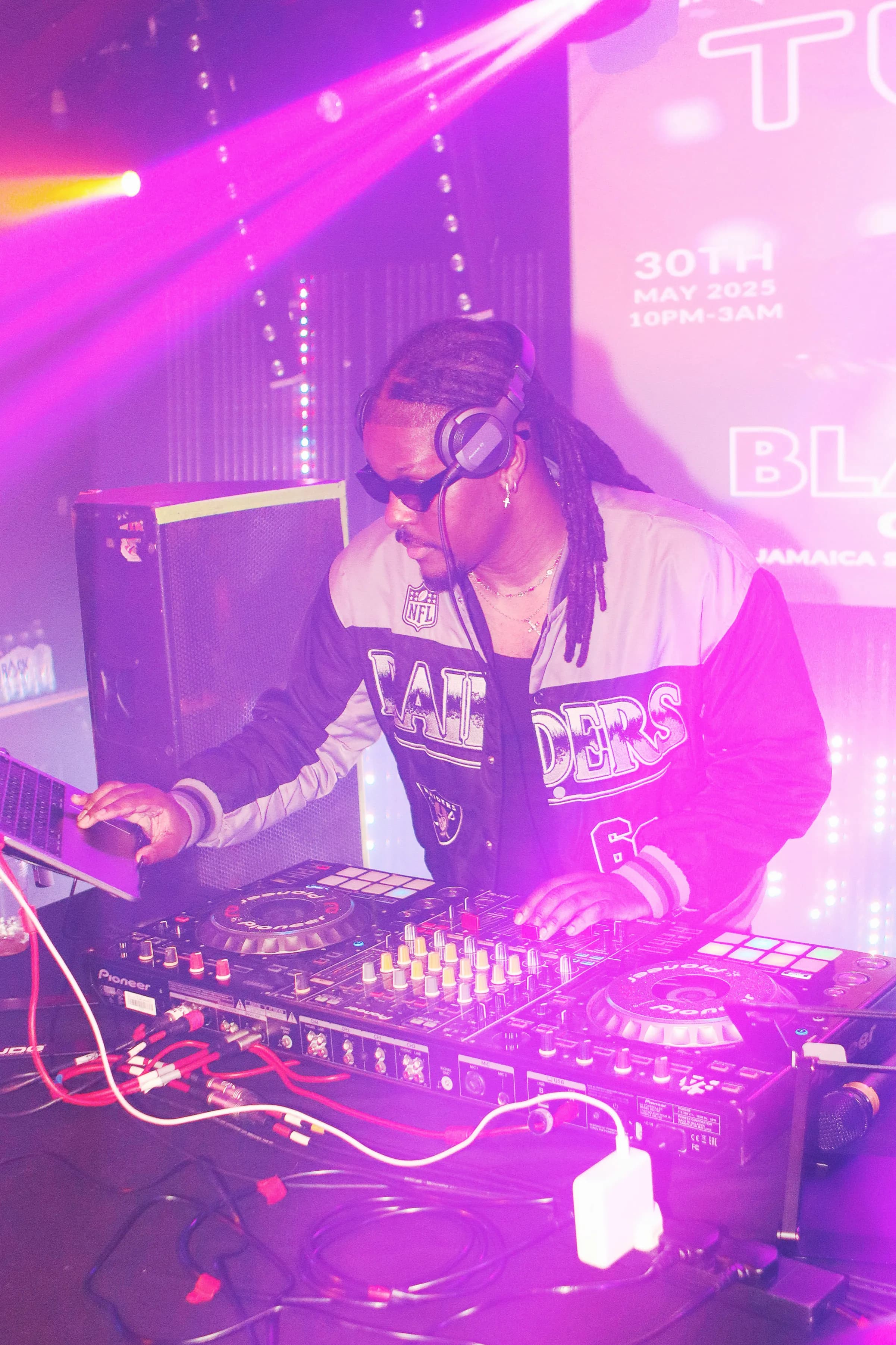 BLACKOUT PARTY WITH DJ TUNEZ 18